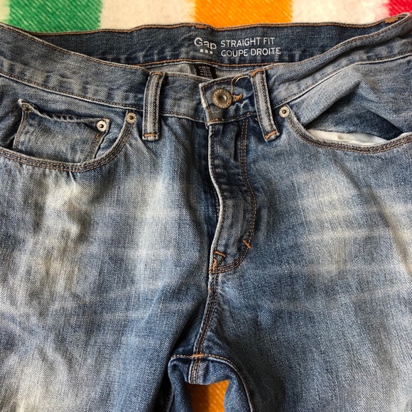 Sz 34 gap straight denim - Picture 2 of 3
